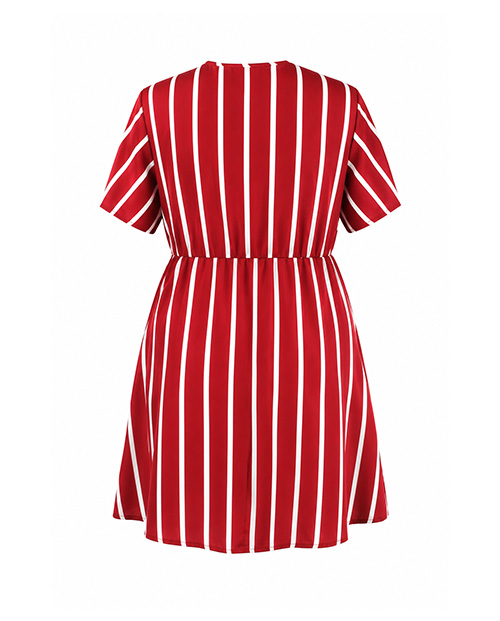 Rückseite Bloom Candy Kleid in Rot mit cremeweißen Streifen.