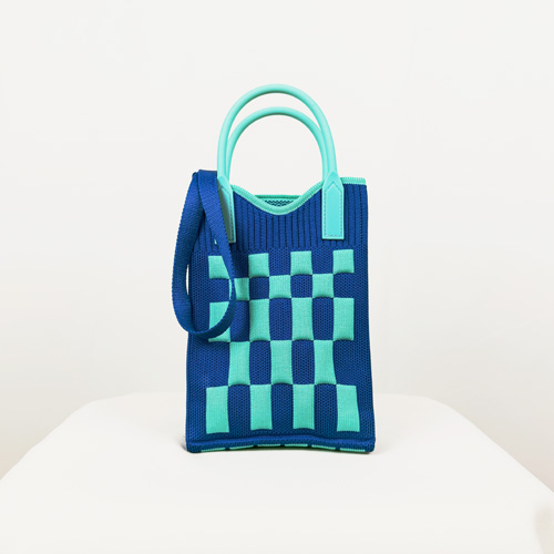 GRID- Mini Stricktasche mit Karomuster – Blau