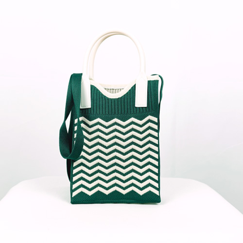 WAVE Mini-Stricktasche mit Wellenmuster-Dunkelgrün